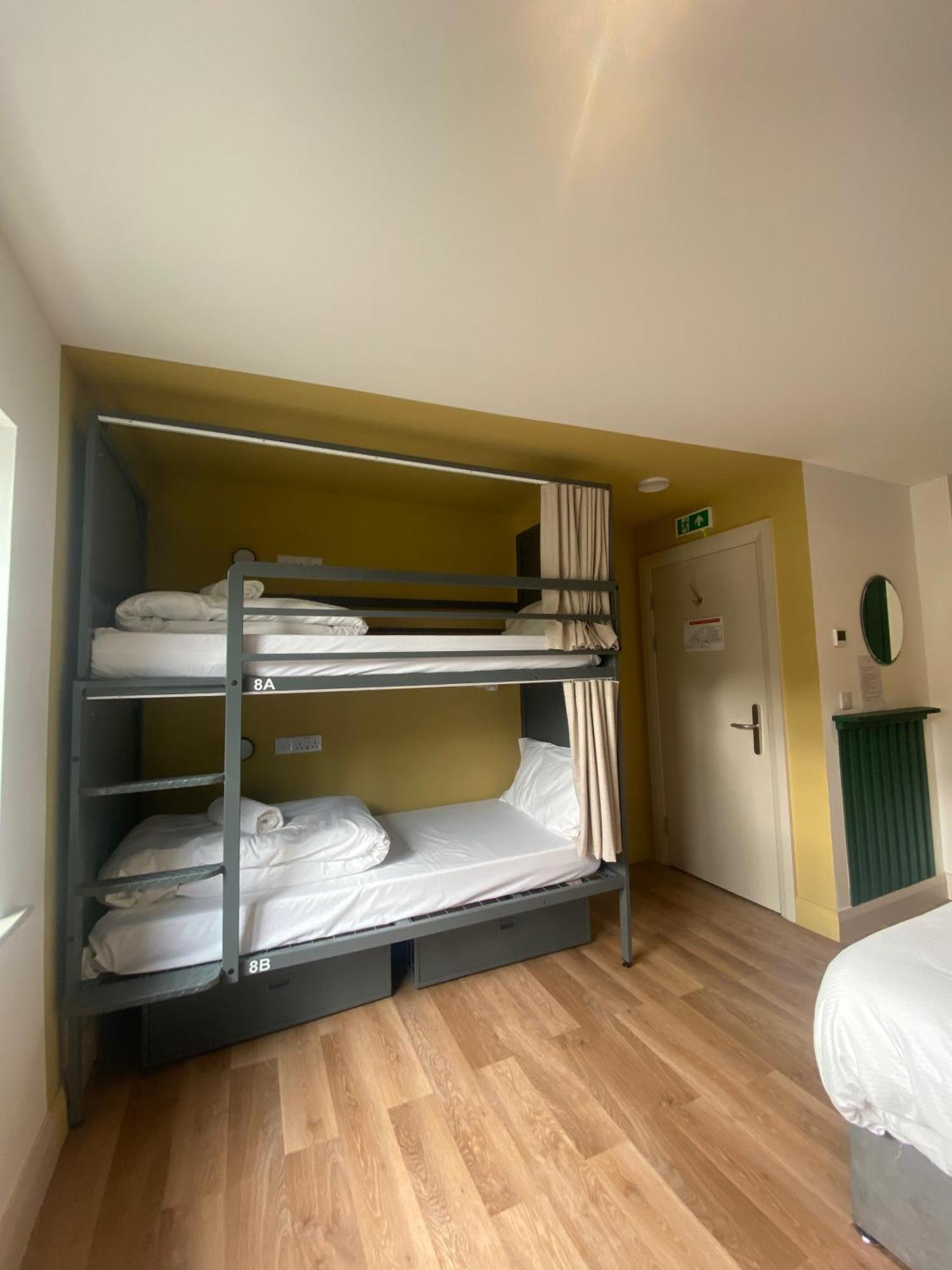 Heyday Hostel Ballina Балліна Екстер'єр фото