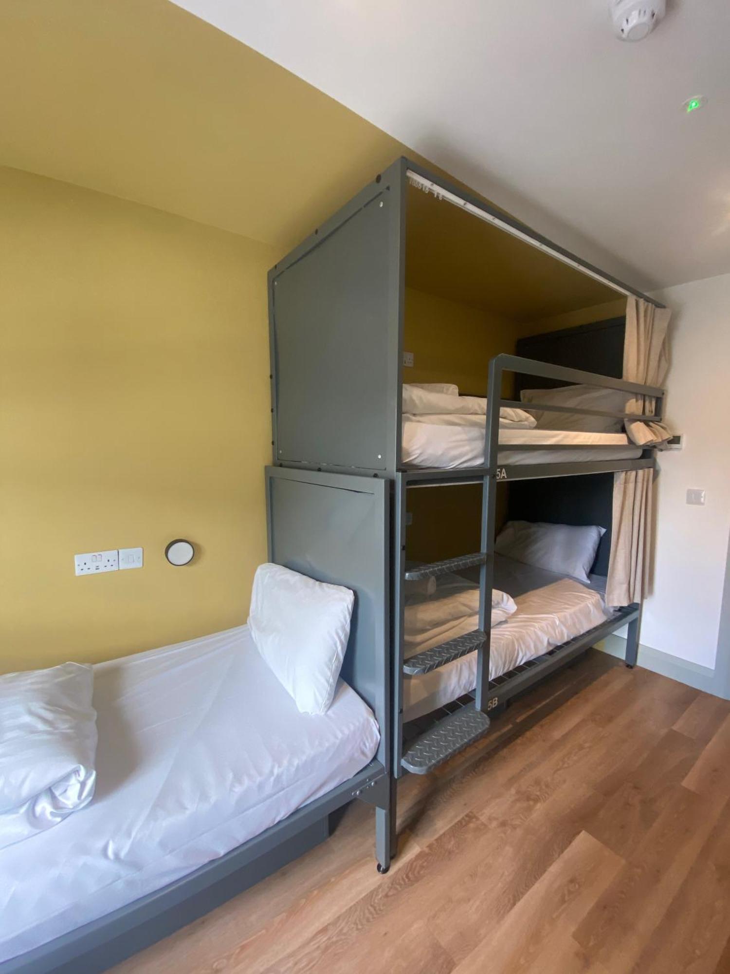 Heyday Hostel Ballina Балліна Екстер'єр фото