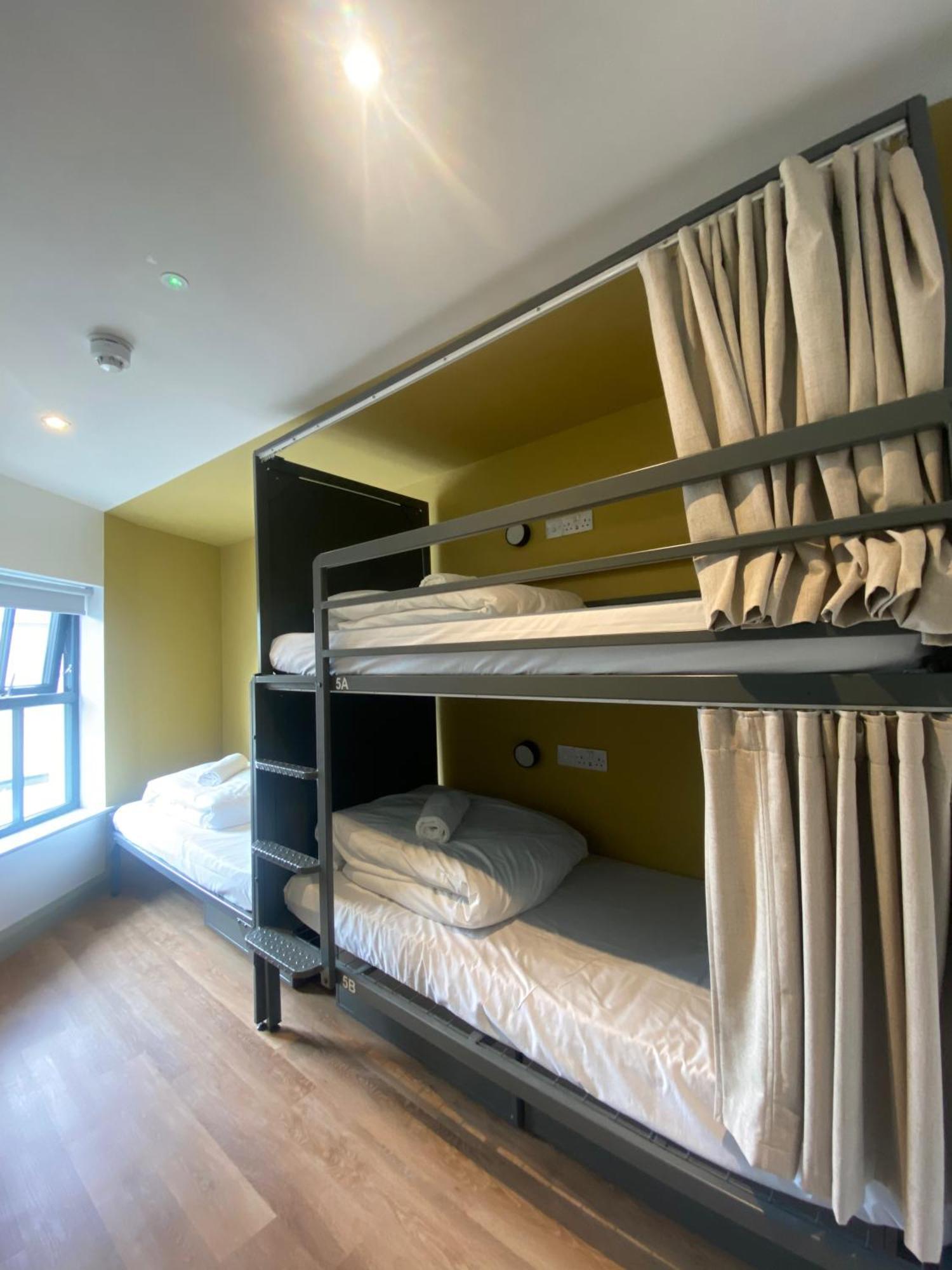 Heyday Hostel Ballina Балліна Екстер'єр фото
